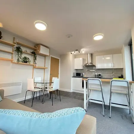 Stylish City Centre Penthouse With Stunning Views Apartment Leeds (West Yorkshire)